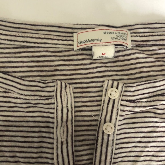 Gap Maternity striped Henley - M - Picture 2 of 2